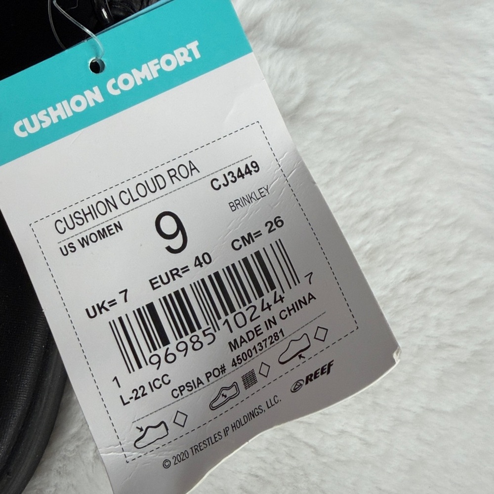 NWT Reef Cushion Cloud Rosa Brinkley Sandal Black/Black size 9 - Picture 3 of 5